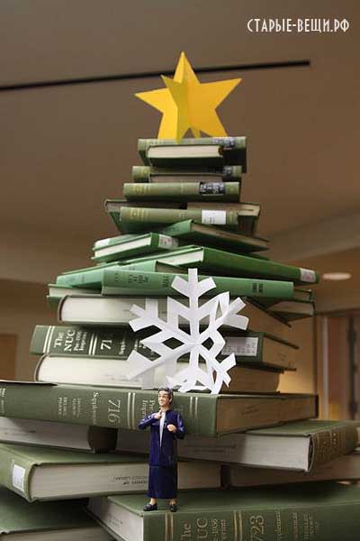 book-christmas-tree3.jpg